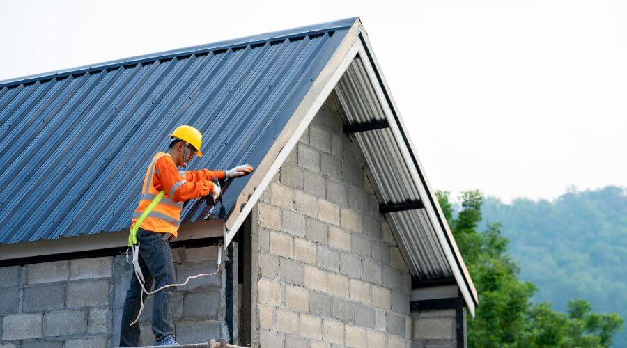Professional residential roofers in Hackberry, AZ